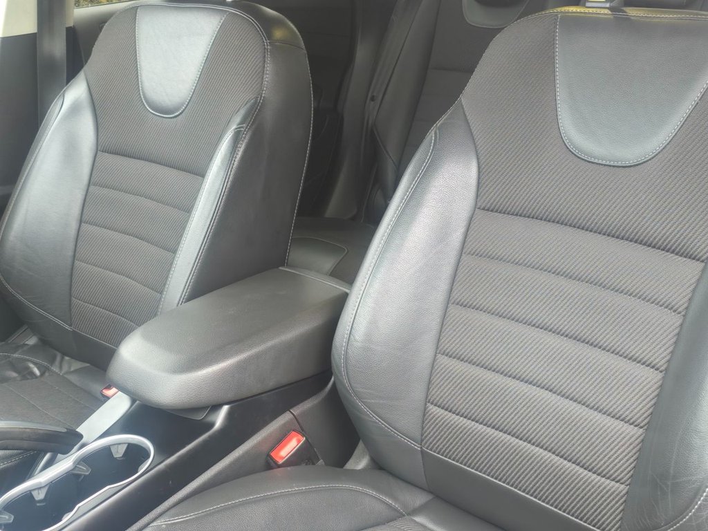 Used Ford Kuga 2015 for sale - 77139430: Photo 11