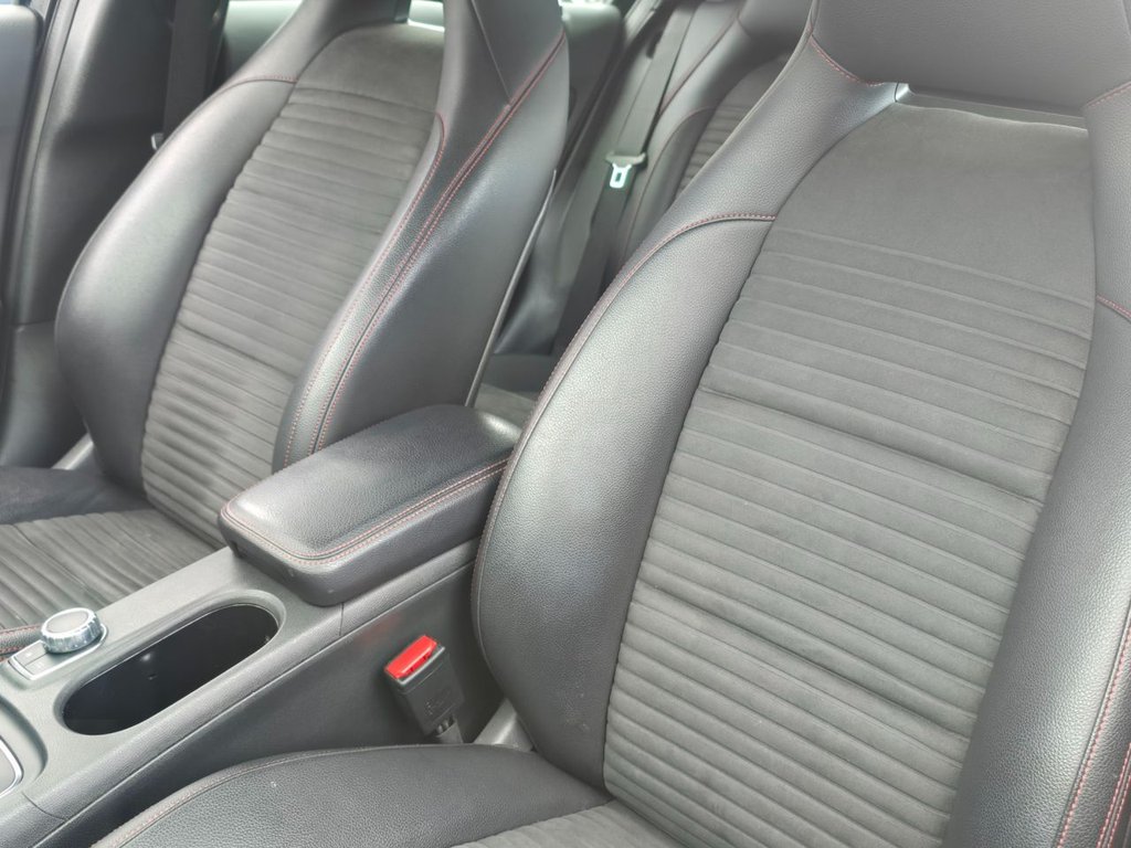 Used Mercedes-Benz A-Class 2017 for sale - 76670641: Photo 10