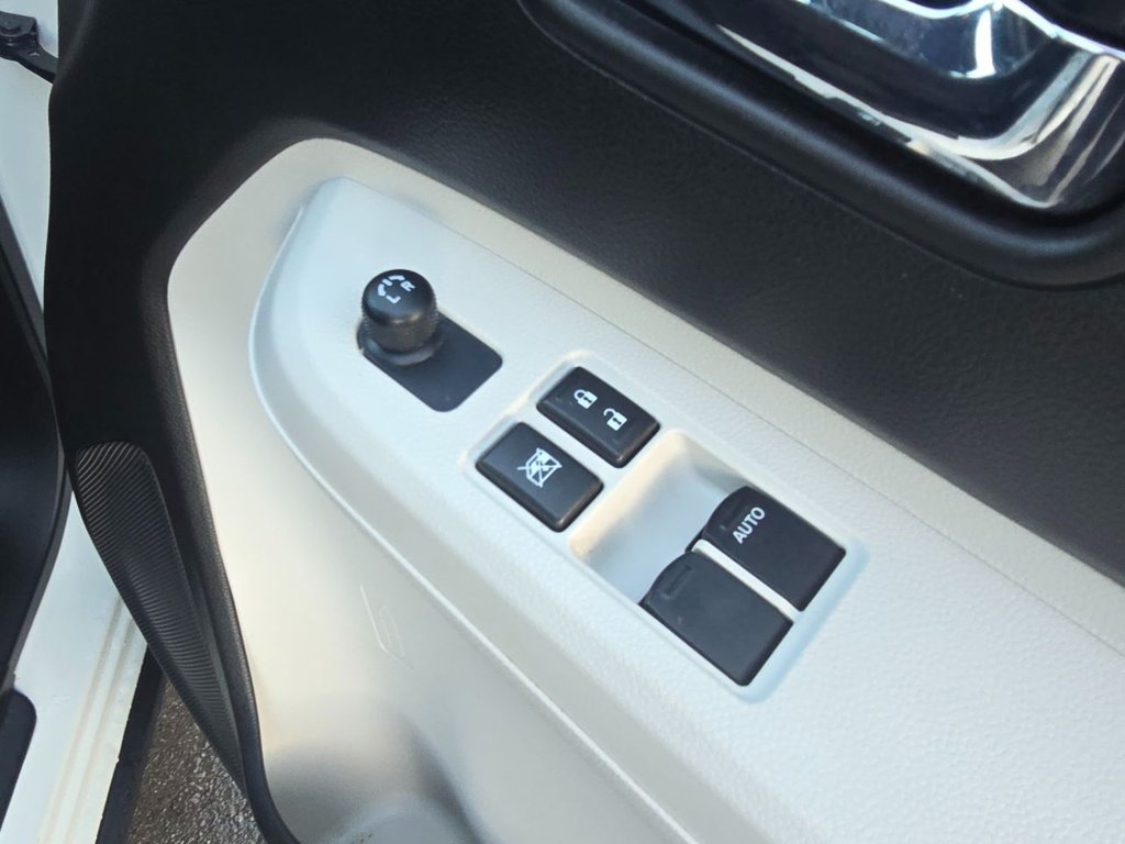 Used Suzuki Ignis 2018 for sale - 76950298: Photo 15