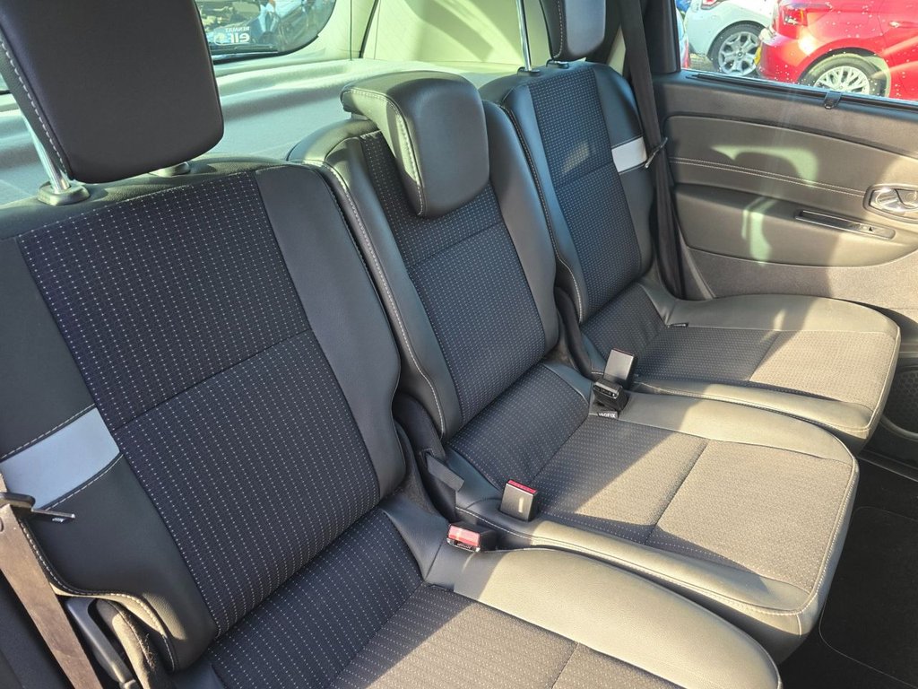 Used Renault Scenic 2016 for sale - 76356820: Photo 12