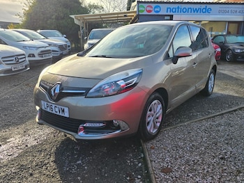 Used Renault Scenic 2016 for sale - 76356820: Photo