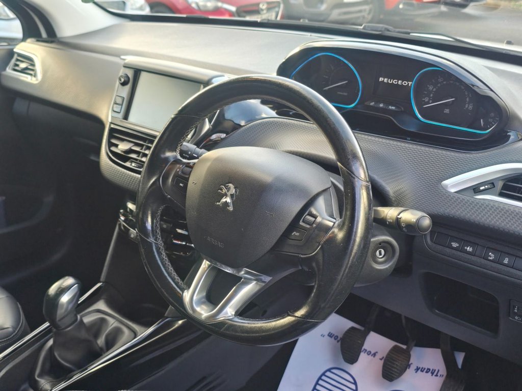 Used Peugeot 2008 2017 for sale - 76867417: Photo 11