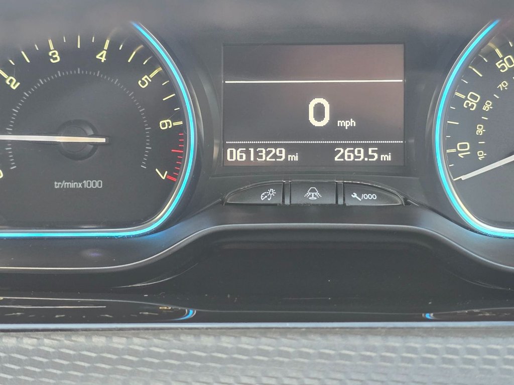 Used Peugeot 2008 2017 for sale - 76867417: Photo 22