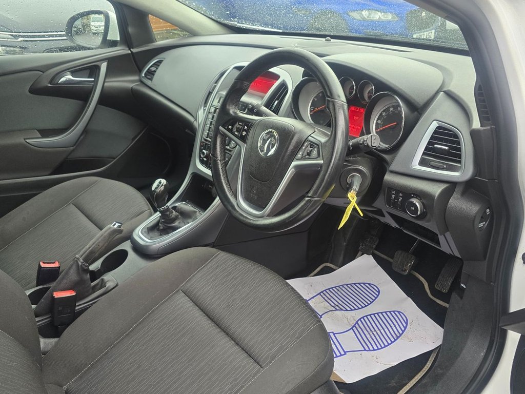 Used Vauxhall Astra GTC 2014 for sale - 77275651: Photo 11