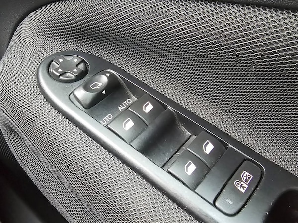 Used Citroen C3 Picasso 2015 for sale - 76323187: Photo 15