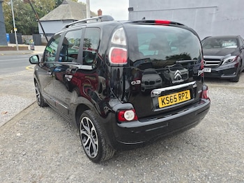 Used Citroen C3 Picasso 2015 for sale - 76323187: Photo 4
