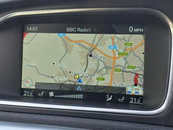 Used Volvo V40 2016 for sale - 74448778: Photo
