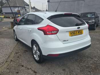 Used Ford Focus 2015 for sale - 73701668: Photo