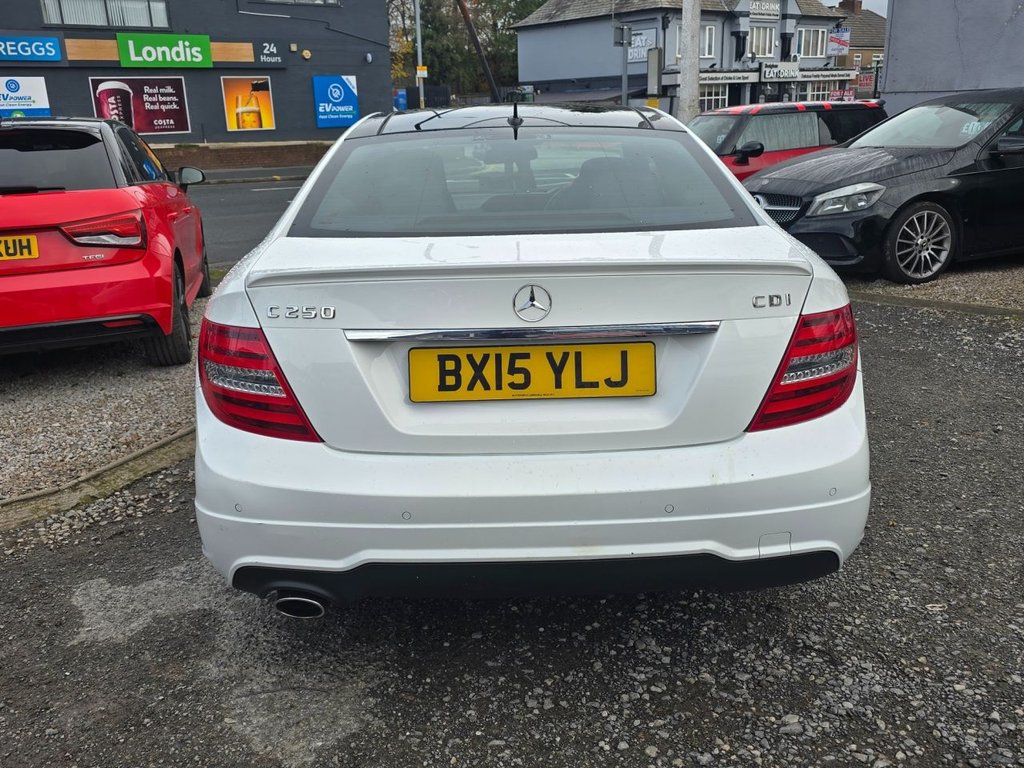 Used Mercedes-Benz C Class 2015 for sale - 76535572: Photo 5