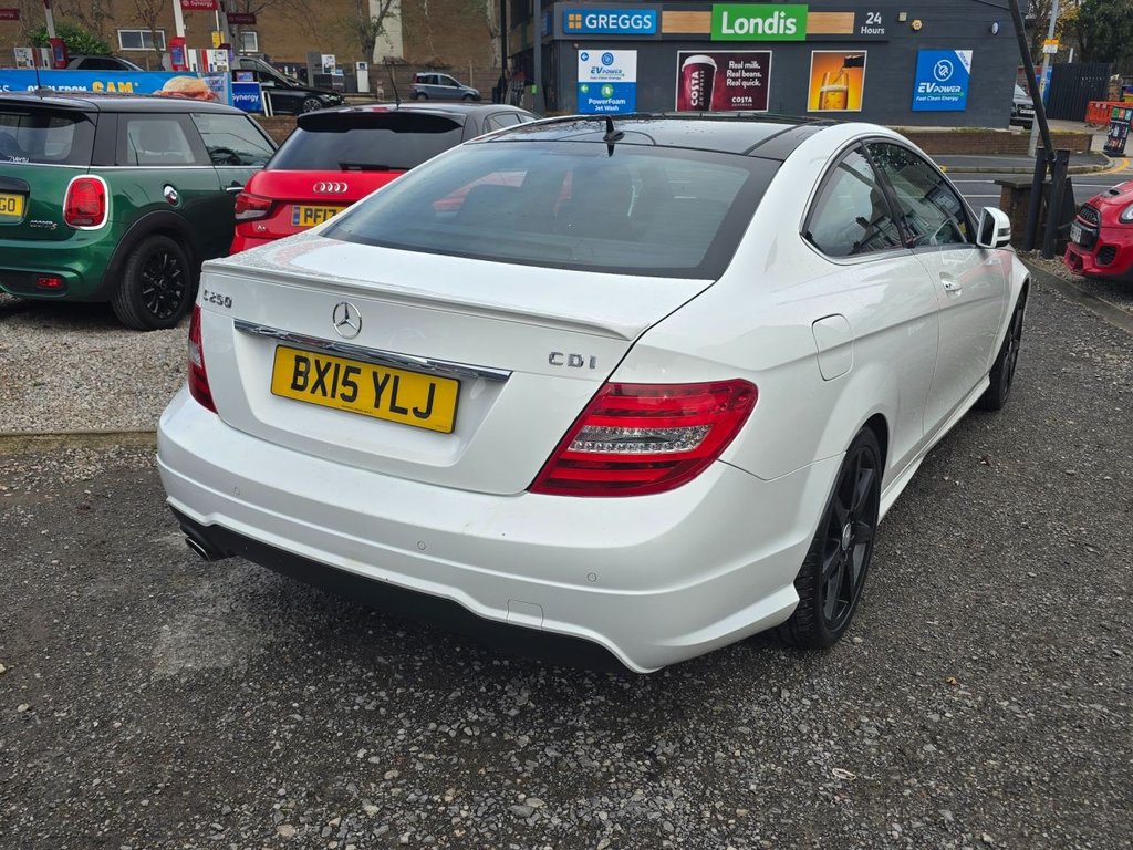Used Mercedes-Benz C Class 2015 for sale - 76535572: Photo 6