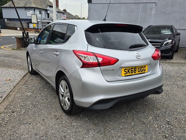 Used Nissan Pulsar 2018 for sale - 76323239: Photo 4