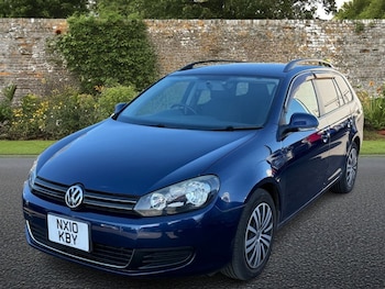 Used Volkswagen Golf 2010 for sale - 78468917: Photo