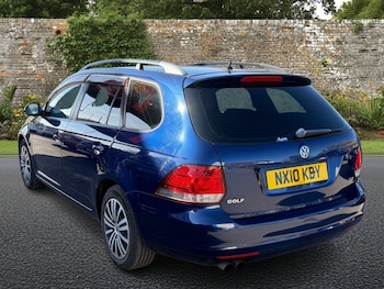 Used Volkswagen Golf 2010 for sale - 78468917: Photo