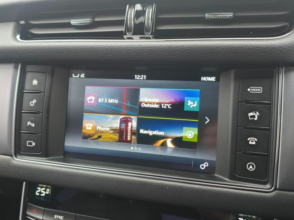 Used Jaguar XF 2017 for sale - 78029798: Photo 17