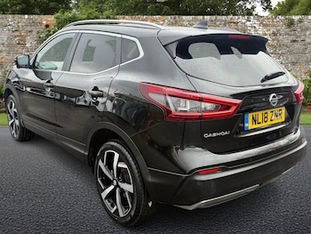 Used Nissan Qashqai 2018 for sale - 77849501: Photo