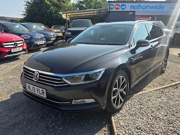 Used Volkswagen Passat 2019 for sale - 75573568: Photo