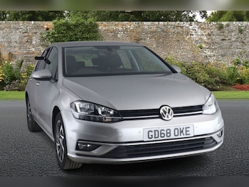 Used Volkswagen Golf 2019 for sale - 79358694: Photo