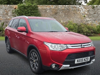 Mitsubishi - Outlander