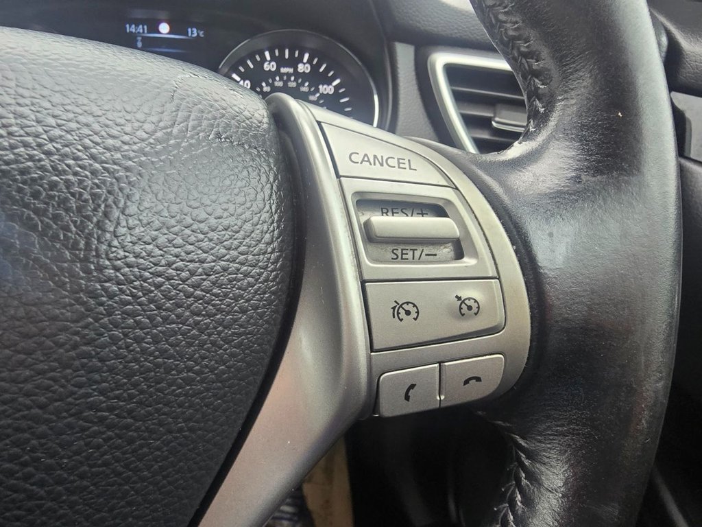 Used Nissan Qashqai 2015 for sale - 76558629: Photo 21