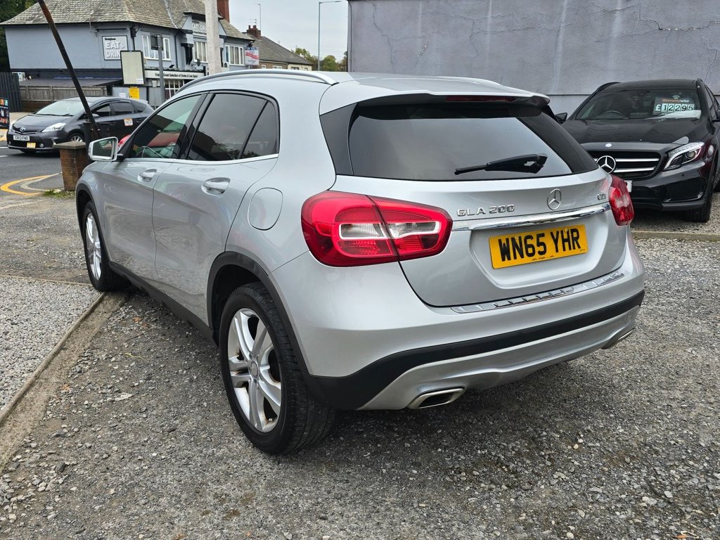 Used Mercedes-Benz A-Class 2015 for sale - 76068370: Photo 4