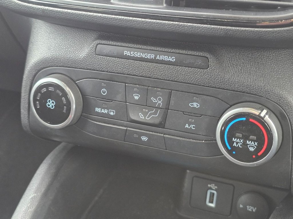 Used Ford Focus 2020 for sale - 76406902: Photo 15