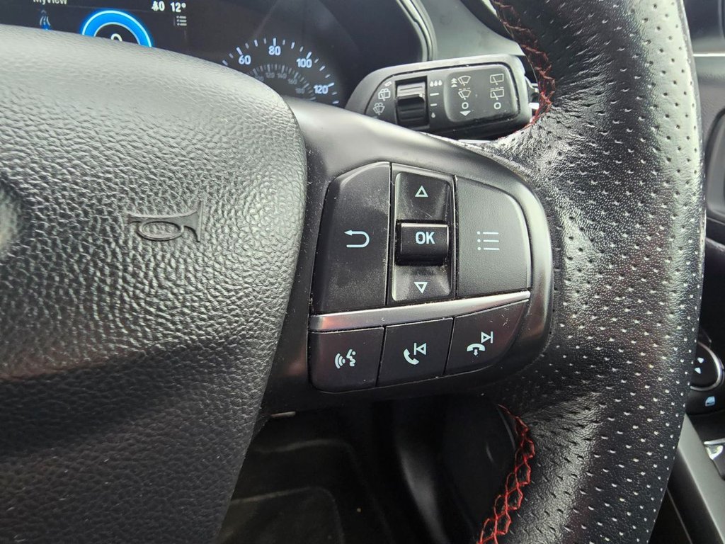 Used Ford Focus 2020 for sale - 76406902: Photo 21