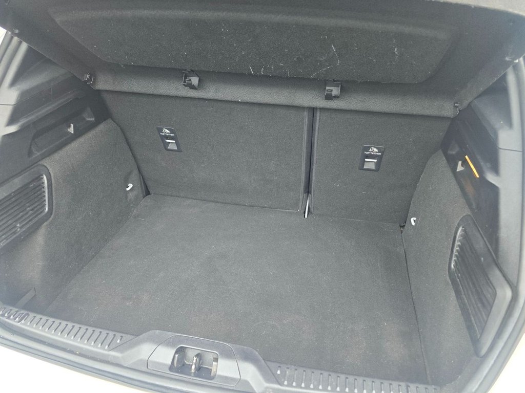 Used Ford Focus 2020 for sale - 76406902: Photo 7