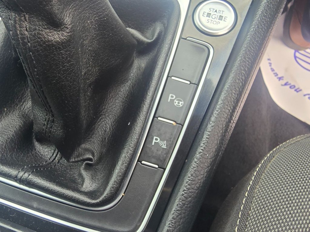 Used Volkswagen Golf 2013 for sale - 76048118: Photo 18