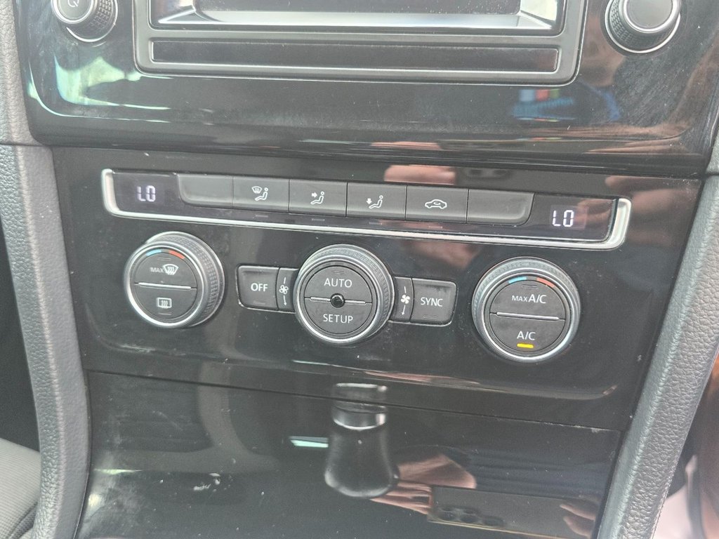 Used Volkswagen Golf 2013 for sale - 76048118: Photo 19