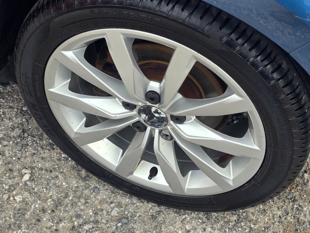 Used Volkswagen Golf 2013 for sale - 76048118: Photo 8