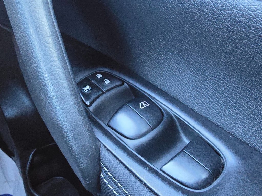 Used Nissan Qashqai 2016 for sale - 76655474: Photo 14