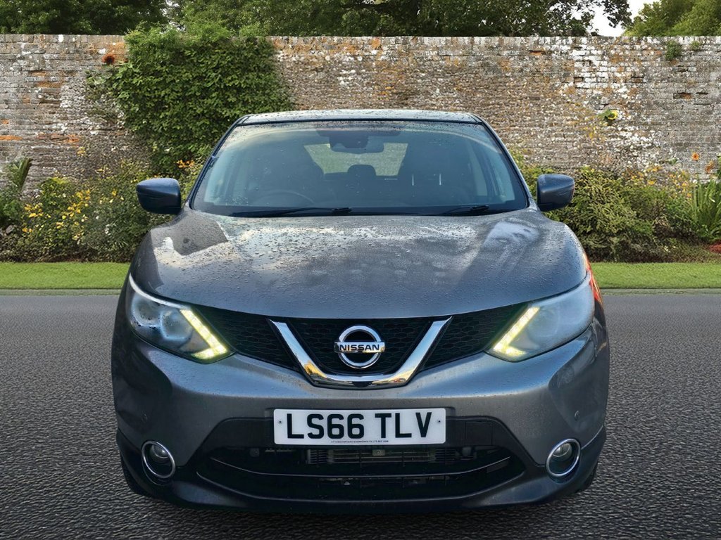 Used Nissan Qashqai 2016 for sale - 76655474: Photo 2