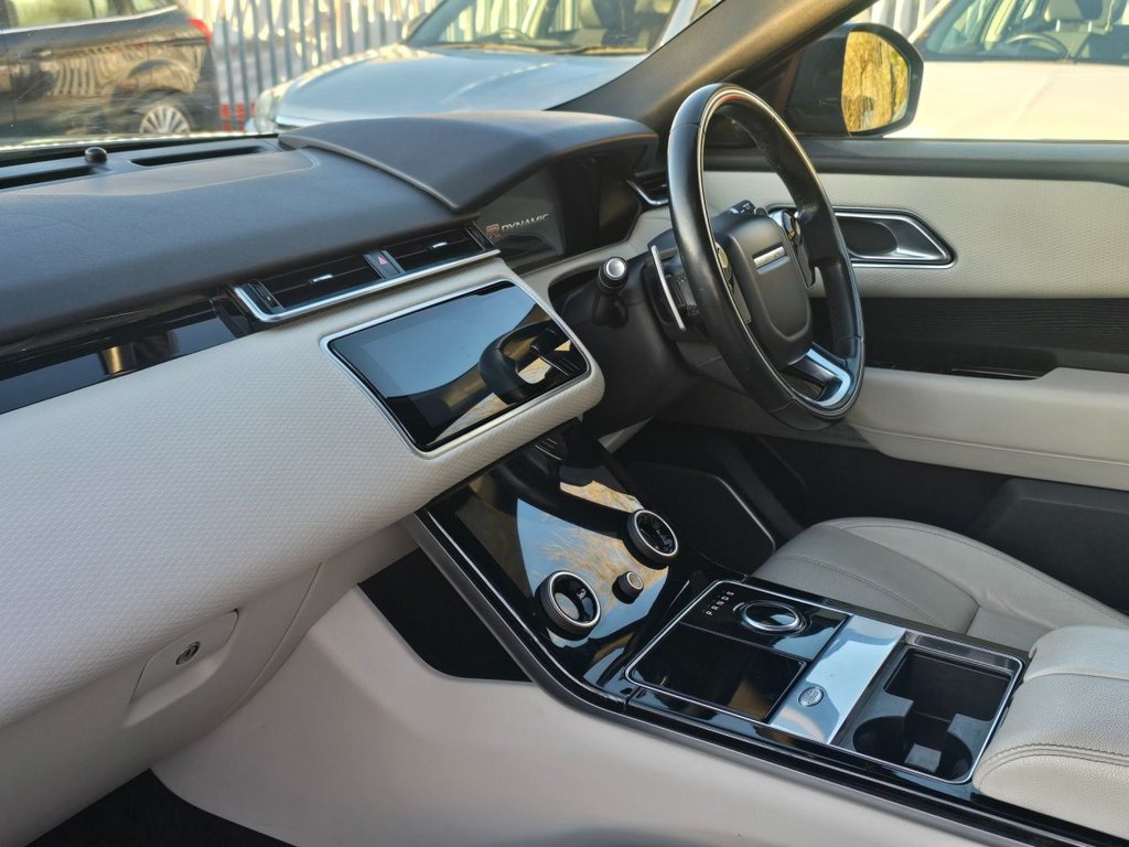 Used Land Rover Range Rover Velar 2017 for sale - 76570562: Photo 10