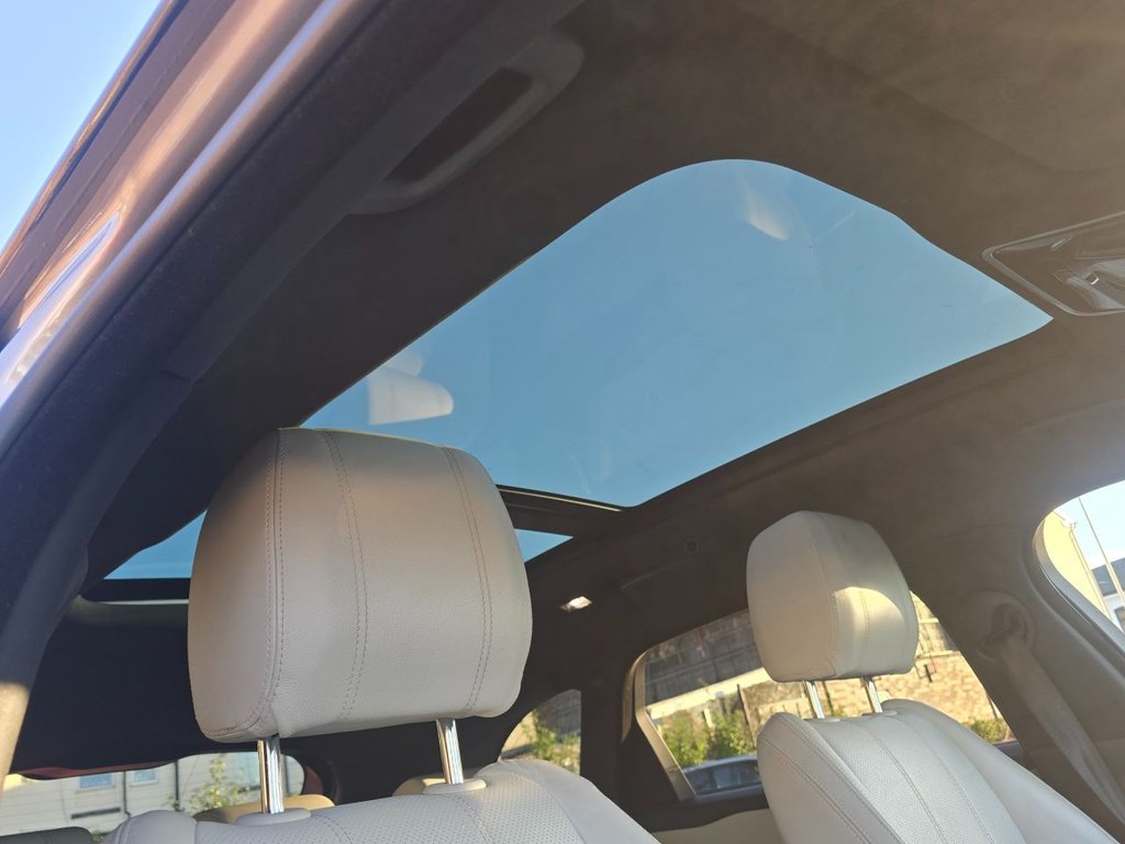 Used Land Rover Range Rover Velar 2017 for sale - 76570562: Photo 18