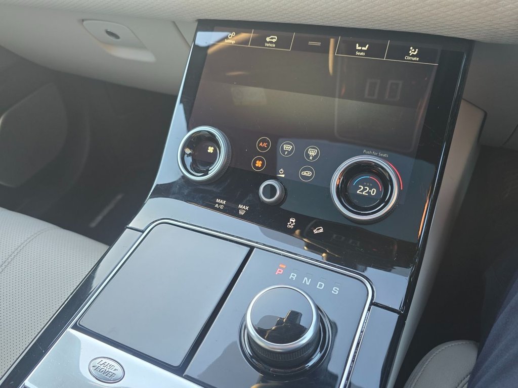 Used Land Rover Range Rover Velar 2017 for sale - 76570562: Photo 19