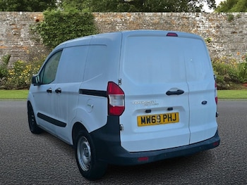 Used Ford Transit Courier 2020 for sale - 77327746: Photo