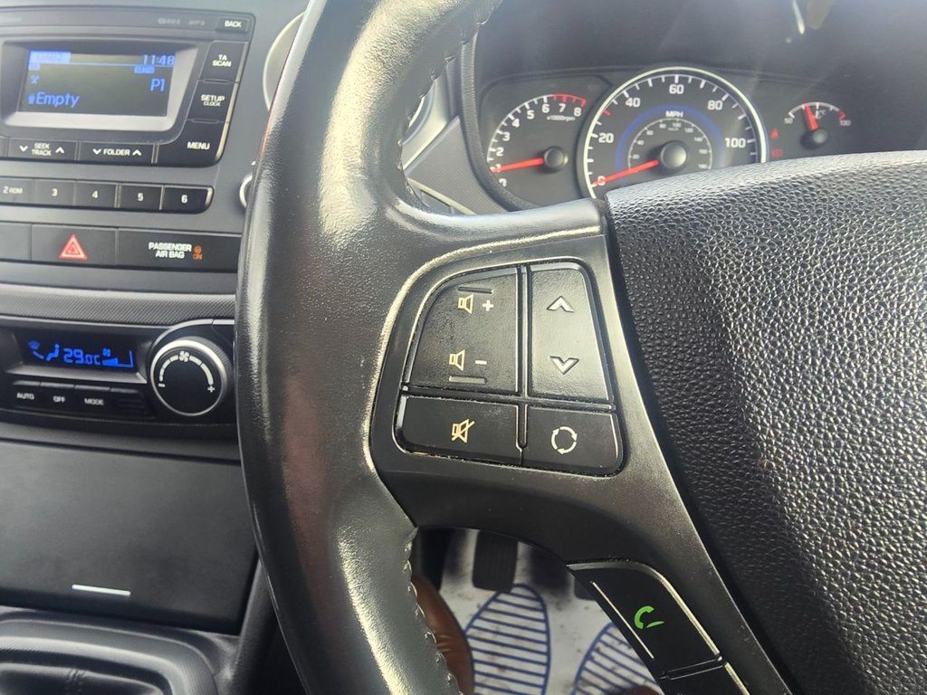 Used Hyundai i10 2017 for sale - 76210592: Photo 19