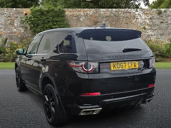 Used Land Rover Discovery Sport 2018 for sale - 77275763: Photo