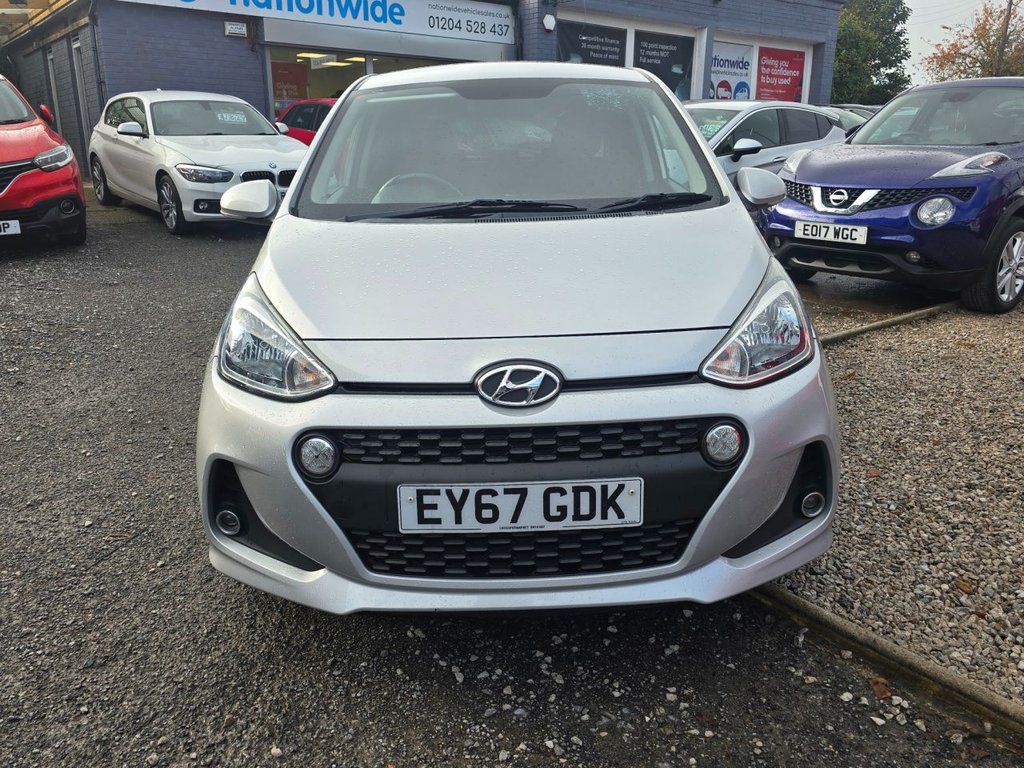 Used Hyundai i10 2017 for sale - 77890844: Photo 2