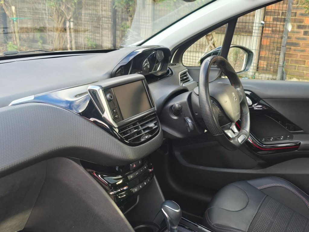 Used Peugeot 2008 2019 for sale - 76685923: Photo 8