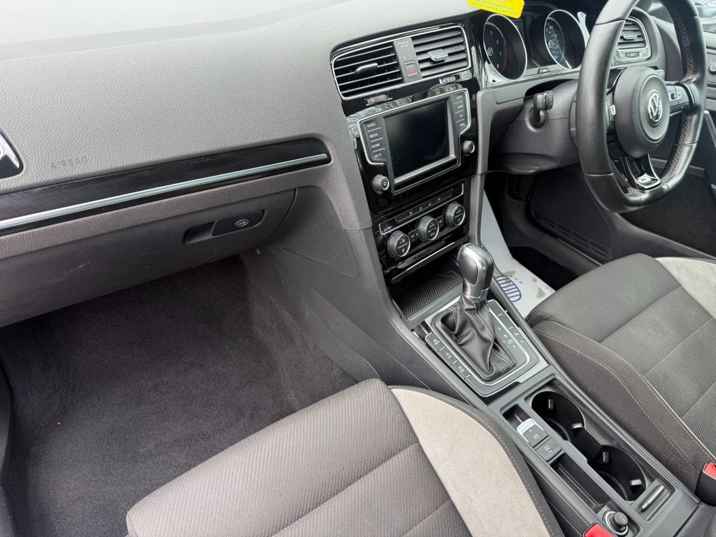 Used Volkswagen Golf 2016 for sale - 78082573: Photo 11
