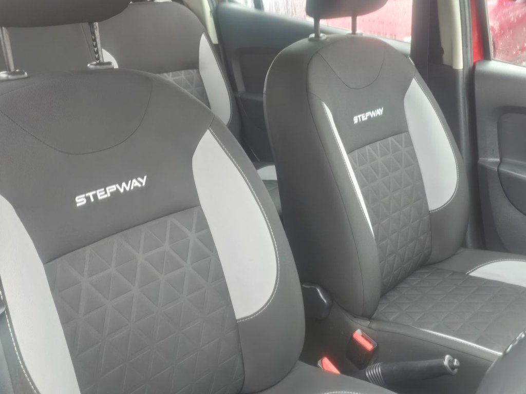 Used Dacia Sandero Stepway 2014 for sale - 76558551: Photo 12