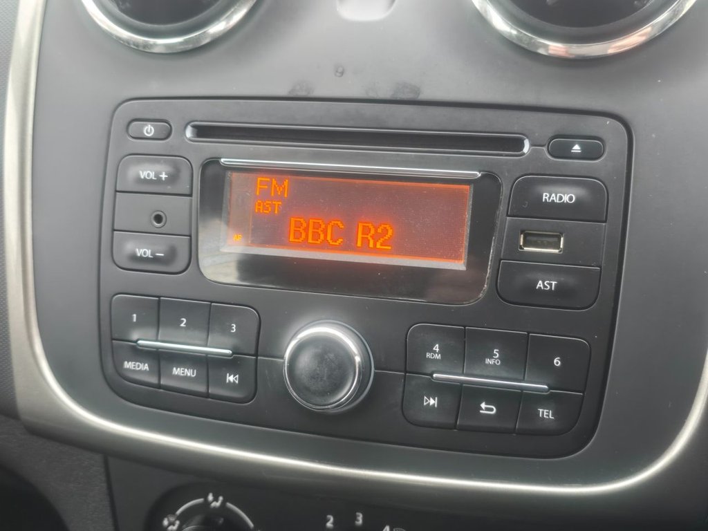 Used Dacia Sandero Stepway 2014 for sale - 76558551: Photo 14