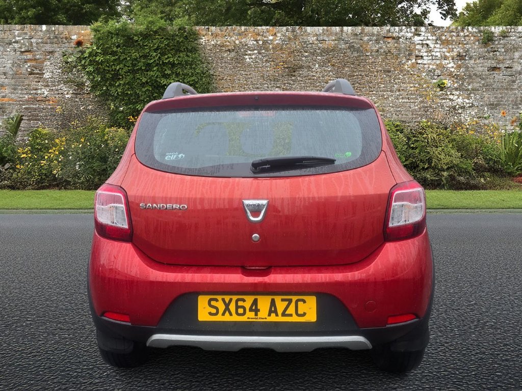 Used Dacia Sandero Stepway 2014 for sale - 76558551: Photo 5