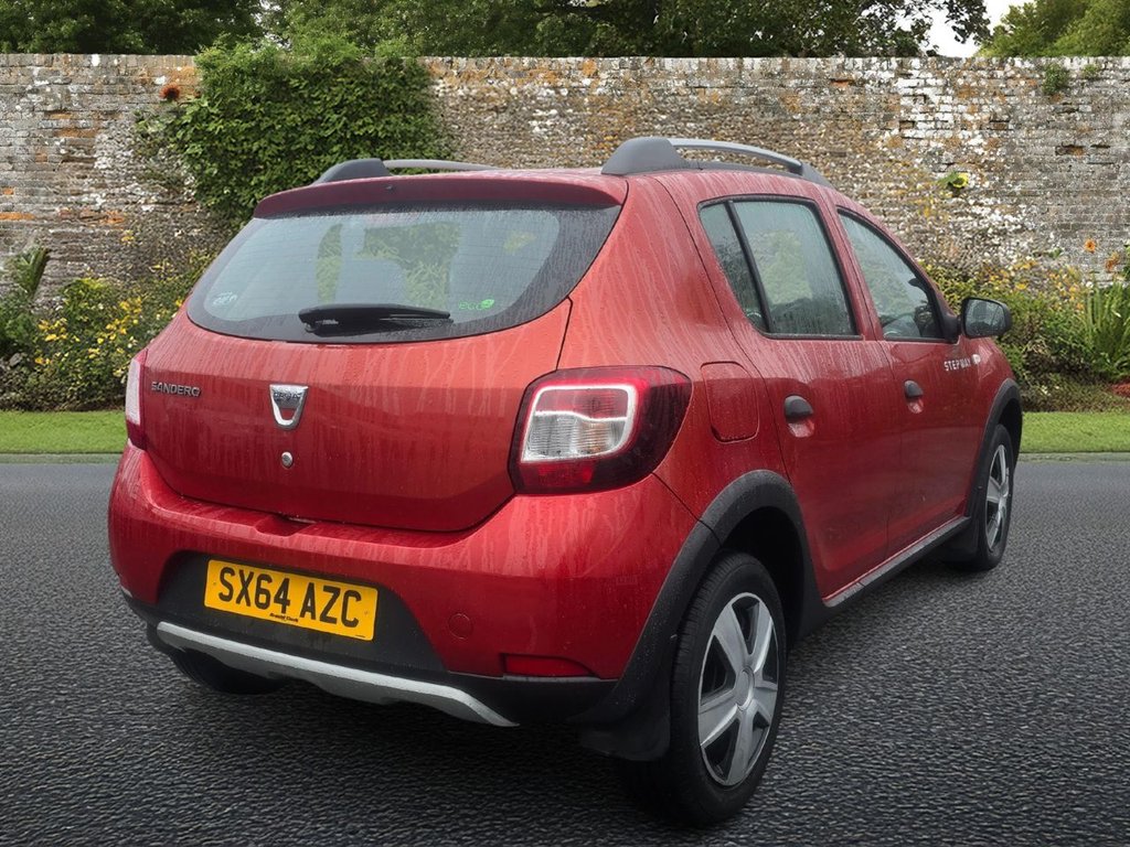 Used Dacia Sandero Stepway 2014 for sale - 76558551: Photo 6