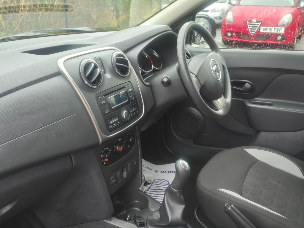 Used Dacia Sandero Stepway 2014 for sale - 76558551: Photo 8