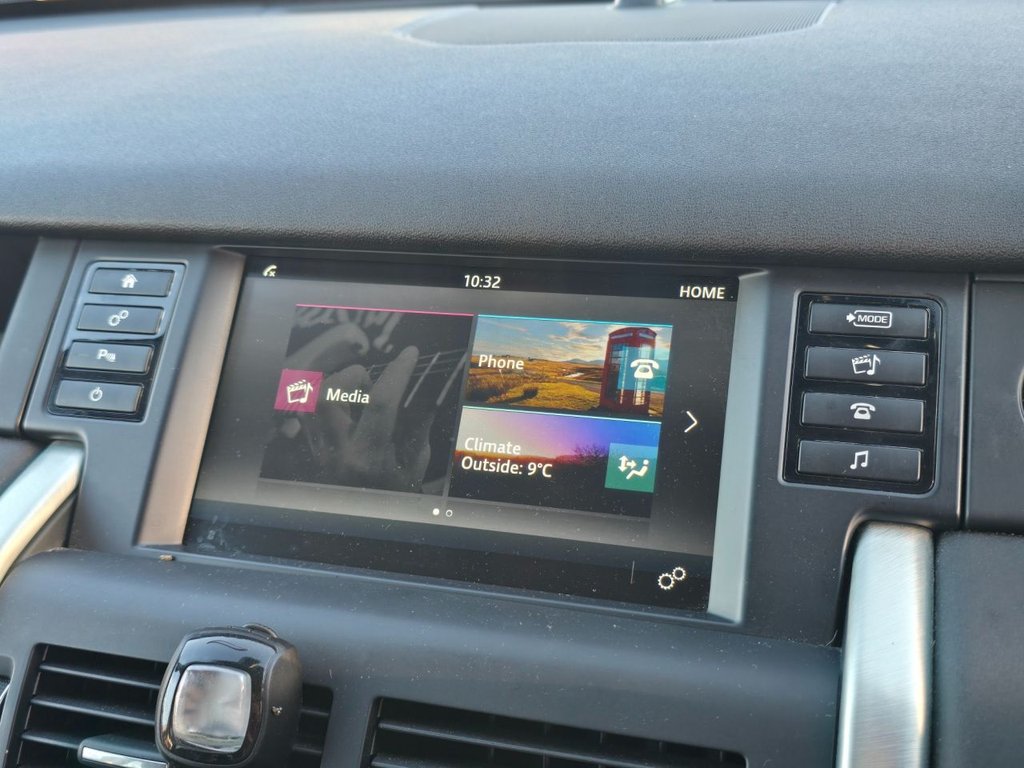 Used Land Rover Discovery Sport 2016 for sale - 76535487: Photo 18