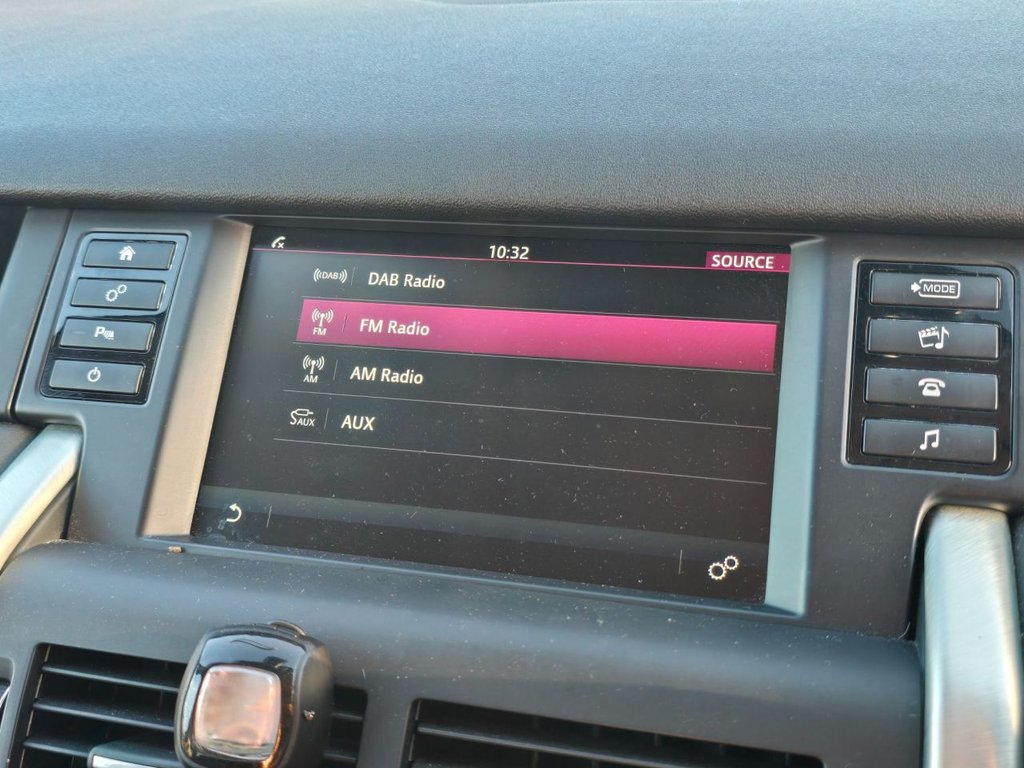 Used Land Rover Discovery Sport 2016 for sale - 76535487: Photo 20