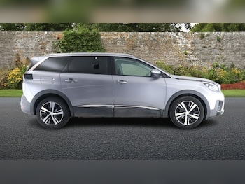 Used Peugeot 5008 2018 for sale - 79221646: Photo