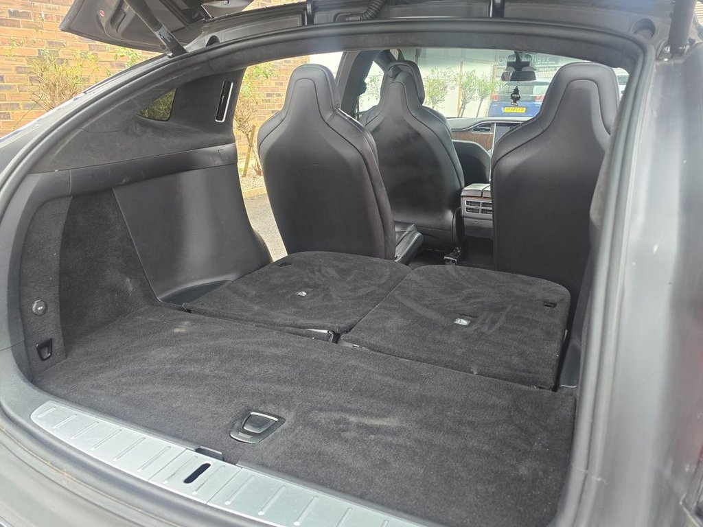 Used Tesla Model X 2017 for sale - 77593666: Photo 9